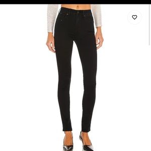 Levi black 721 high rise skinny jeans